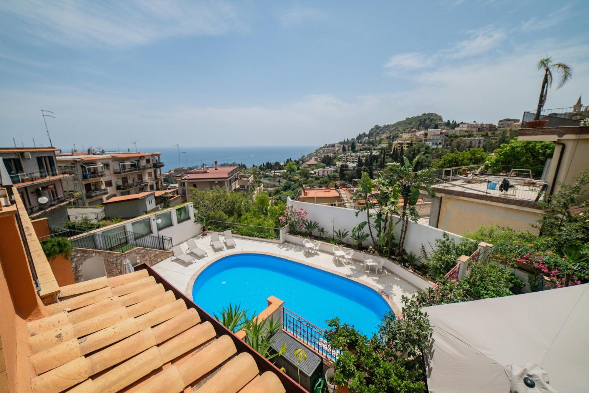 Casa Pertosa Bed & Breakfast Taormina Dış mekan fotoğraf